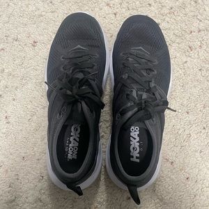 Women’s Hoka Tivra Size 8